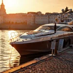 Фото по теме: Сколько стоит аренда теплохода на час для прогулки по Неве в Санкт-Петербурге
