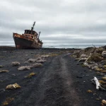 Фото по теме: Где находится кладбище кораблей в Териберке и как до него дойти пешком