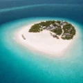 Фото по теме: Где на острове Маафуши на Мальдивах находится бикини-пляж для туристов