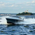Фото по теме: Как добраться на скоростном катере метеоре из Петрозаводска на остров Кижи